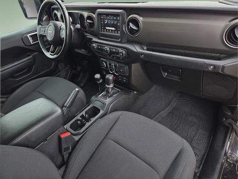 Used 2022 Jeep Gladiator Sport AWD/4WD image 11