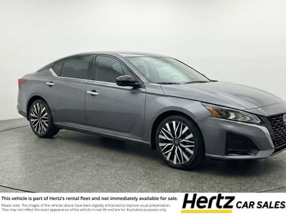 Used 2025 Nissan Altima 2.5 SV