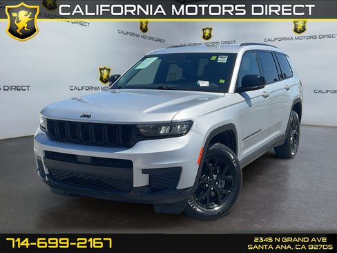 Used 2024 Jeep Grand Cherokee L Laredo AWD/4WD image 1