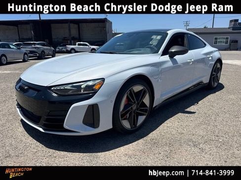 Used 2022 Audi RS e-tron GT AWD/4WD image 1