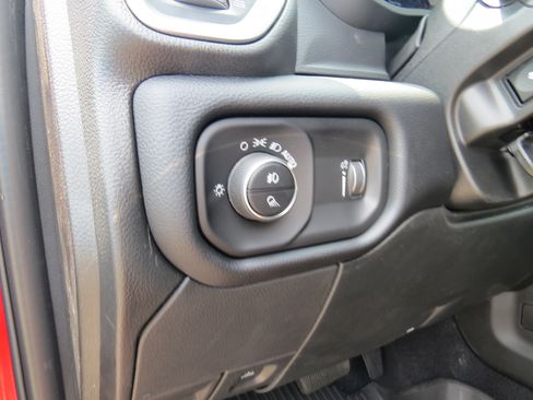 New 2026 RAM 3500 Big Horn AWD/4WD image 23
