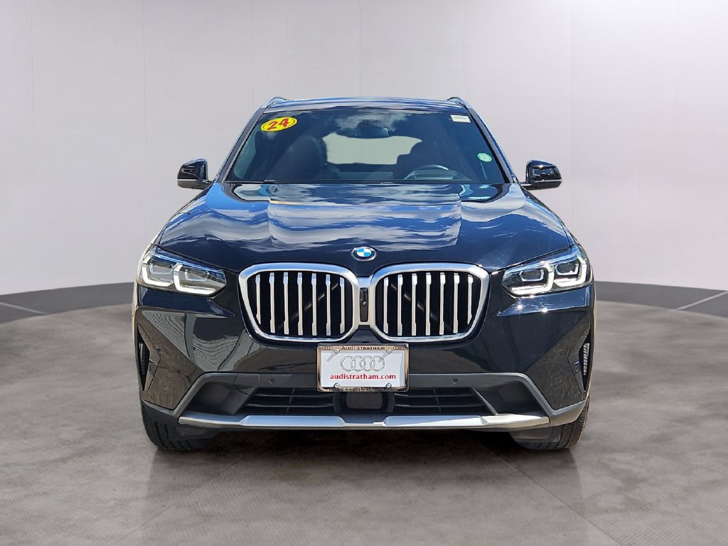 Used 2024 BMW X3 xDrive30i w/ Premium Package AWD/4WD image 2