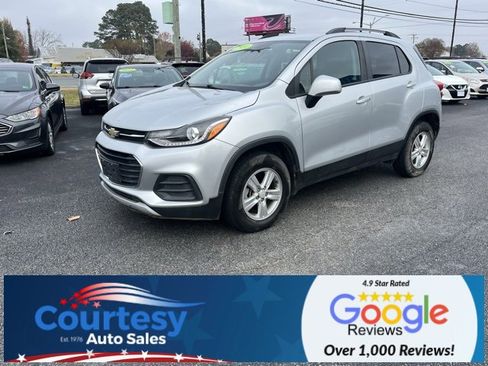 Used 2021 Chevrolet Trax LT image 3