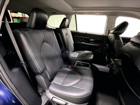 Certified 2024 Toyota Grand Highlander AWD image 28