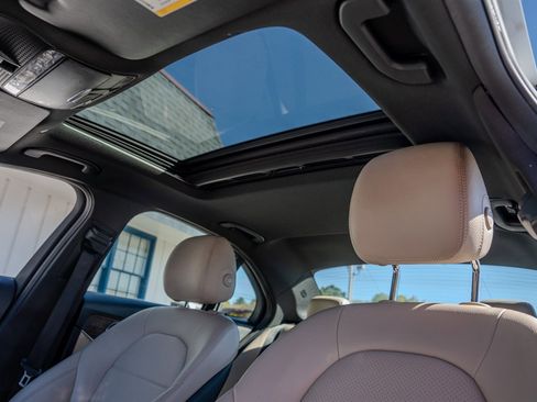 Used 2019 Mercedes-Benz C 300 Sedan image 26