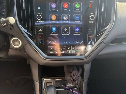 Used 2023 Subaru Ascent Onyx Edition AWD/4WD image 10