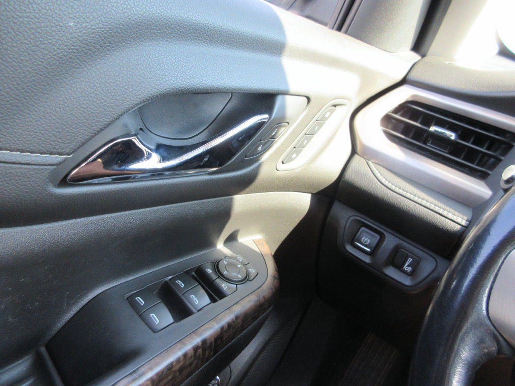 Used 2020 GMC Acadia Denali AWD/4WD image 29