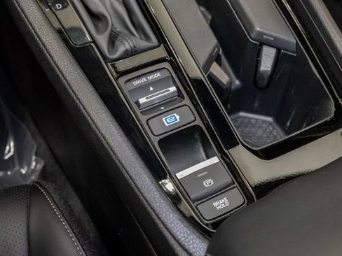 Used 2024 Honda Accord Sport image 23