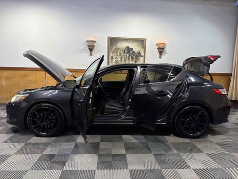 Used 2016 Acura ILX w/ Technology Plus Package image 12