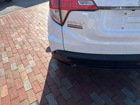 Used 2022 Honda HR-V Sport image 16