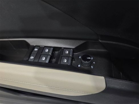 Used 2024 Audi Q4 e-tron Premium Plus w/ Premium Plus image 26