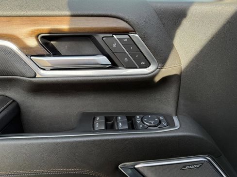 Used 2025 Chevrolet Silverado 2500 High Country w/ High Country Premium Package image 24