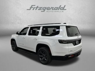 New 2026 Jeep Grand Wagoneer Limited w/ HD Trailer Tow Package AWD/4WD video 3