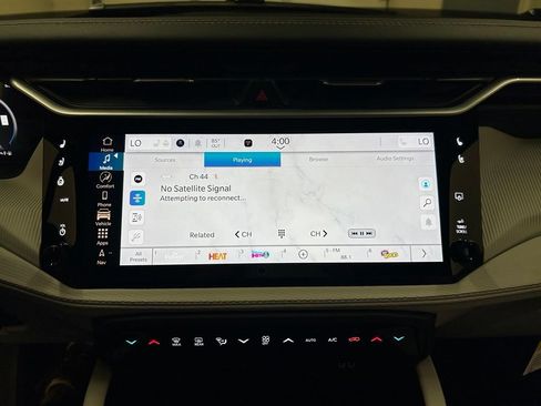 New 2026 Jeep Cherokee Overland w/ Advanced Pro Tech Group AWD/4WD image 26