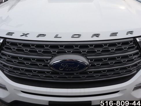 Used 2022 Ford Explorer XLT w/ Equipment Group 202A image 31