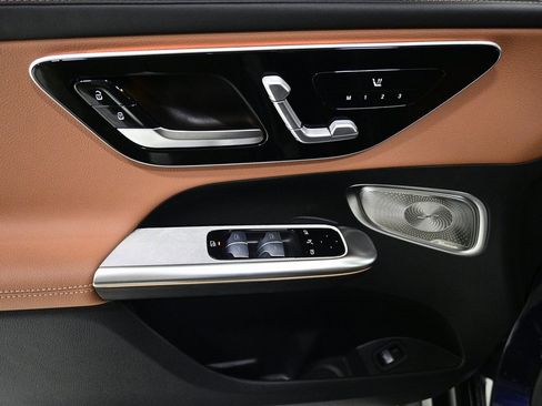 Used 2024 Mercedes-Benz GLC 43 AMG GLC 43 AMGﾮ image 18