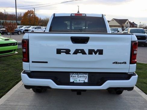 New 2026 RAM 1500 Big Horn AWD/4WD image 34