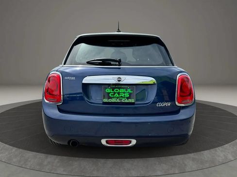 Used 2017 MINI Cooper 4-Door Hardtop FWD image 6