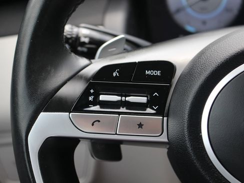 Used 2024 Hyundai Tucson Limited image 22