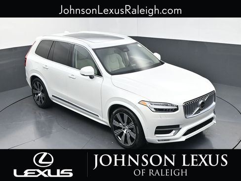 Used 2025 Volvo XC90 B6 Ultra w/ Lounge Package image 22