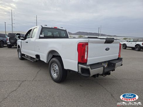 New 2026 Ford F250 XL w/ XL Chrome Package image 3