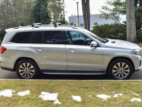 Used 2019 Mercedes-Benz GLS 450 4MATIC w/ Premium 1 Package image 9