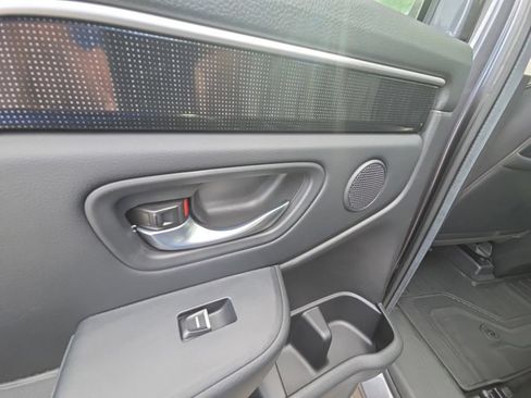 Used 2024 Honda Pilot Elite image 23