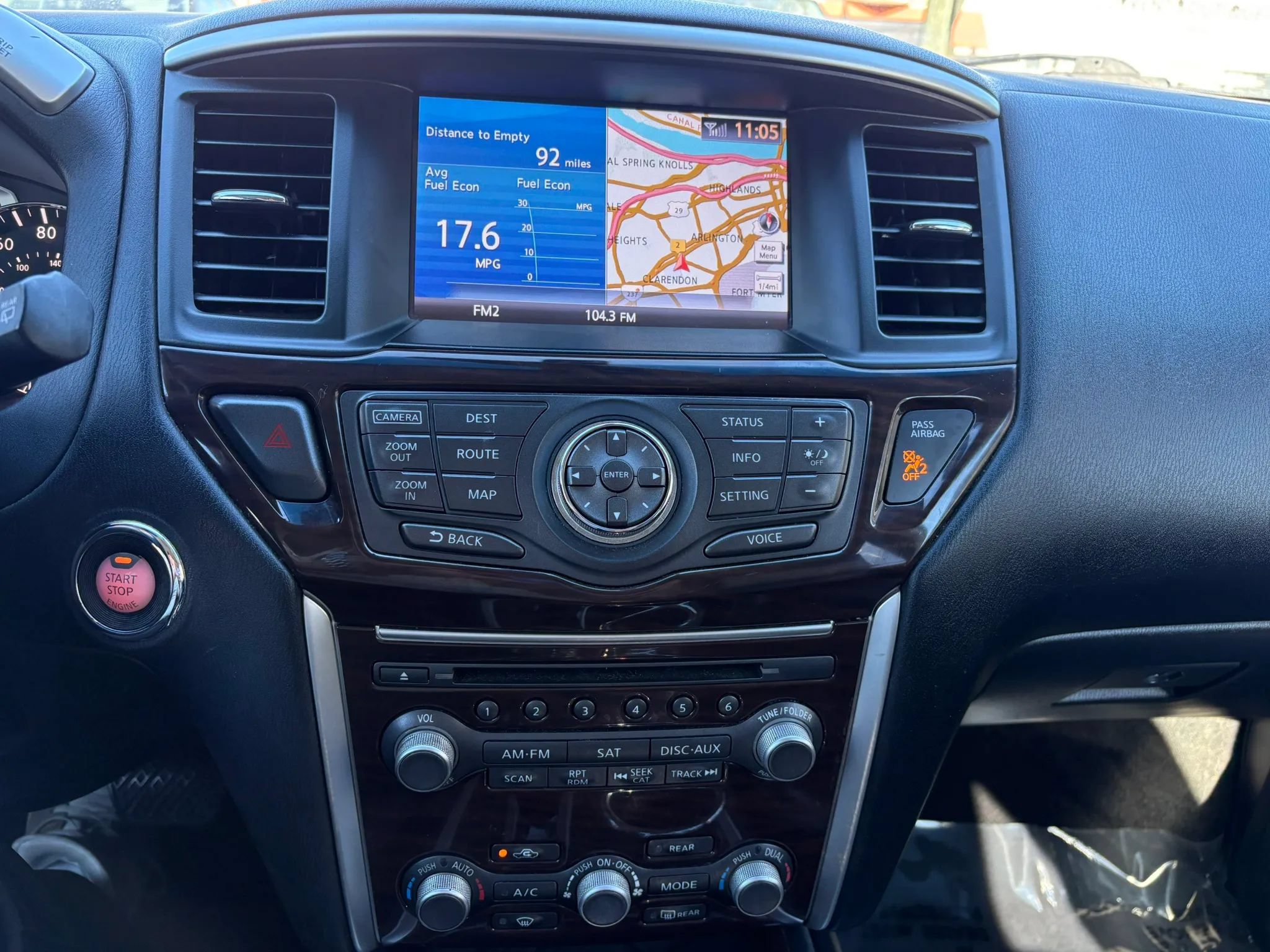 Used 2015 Nissan Pathfinder SL w/ SL Premium Package FWD image 25
