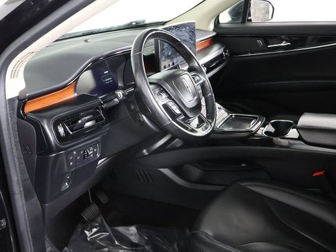 Used 2022 Lincoln Nautilus Reserve image 26