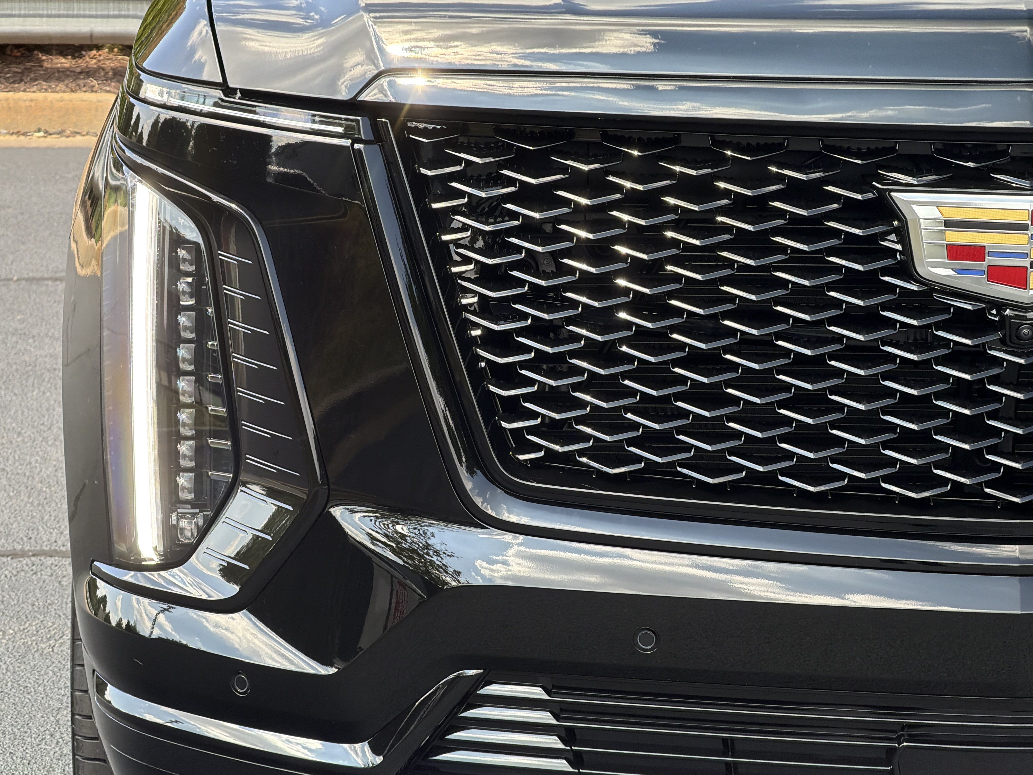 Used 2026 Cadillac Escalade ESV Sport AWD/4WD image 19