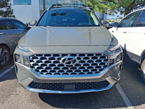 Used 2023 Hyundai Santa Fe Limited AWD/4WD image 2