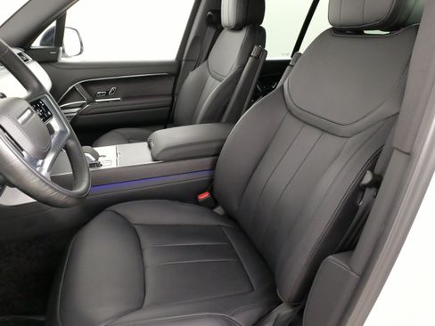 Used 2024 Land Rover Range Rover SE AWD/4WD image 33