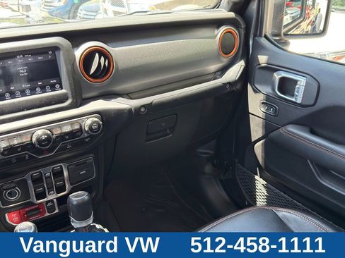Used 2021 Jeep Gladiator Mojave w/ Cold Weather Group AWD/4WD image 26