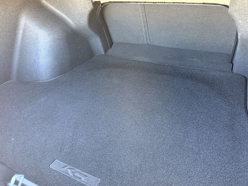 Used 2023 Kia K5 LXS image 32