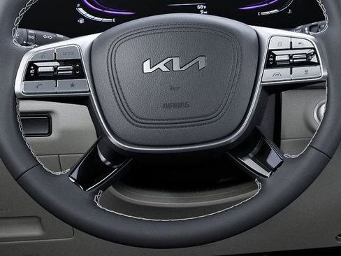 New 2025 Kia Telluride S image 22