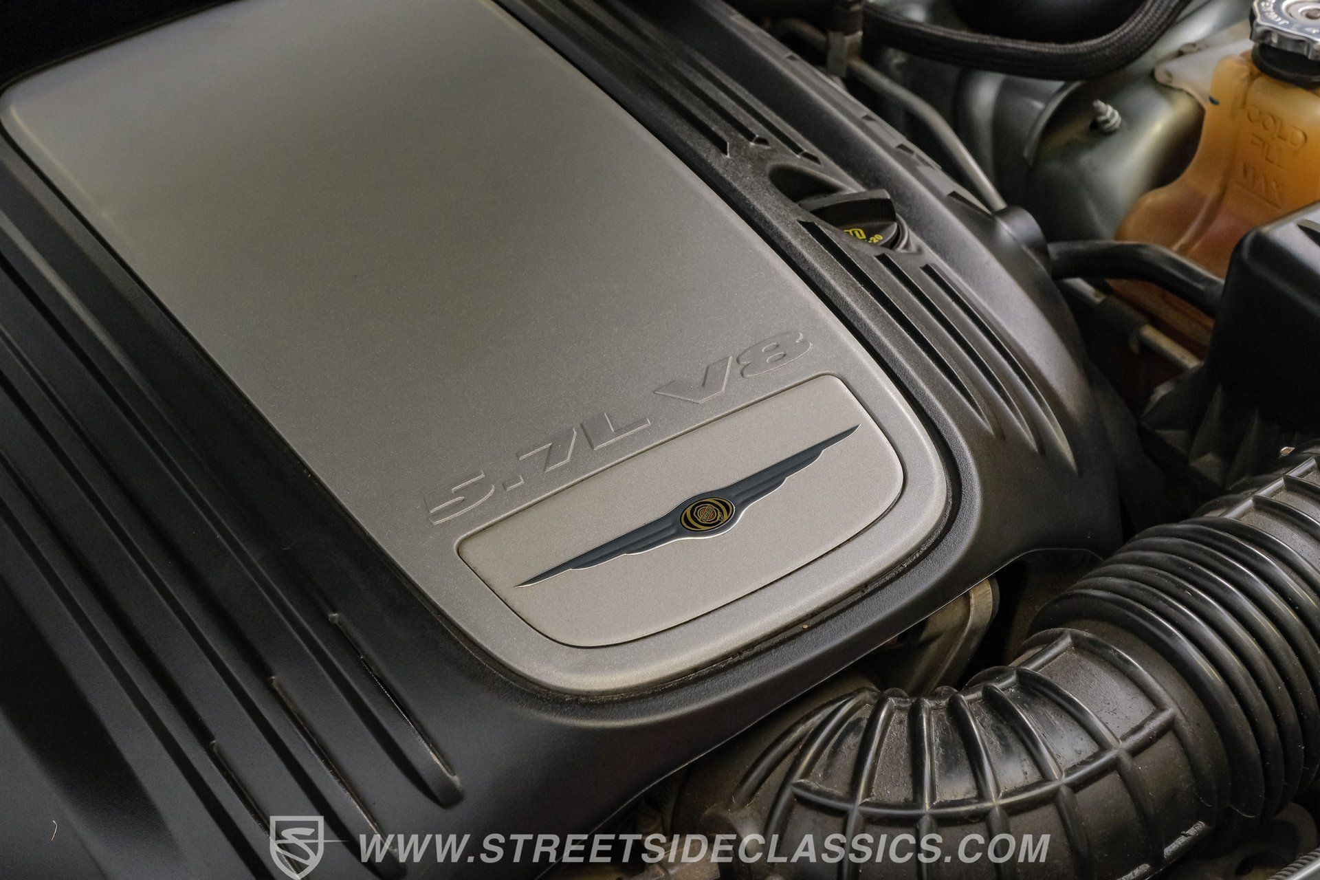 Used 2005 Chrysler 300 C w/ Navigation & Sound Group II RWD image 40