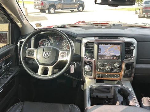 Used 2017 RAM 1500 Laramie AWD/4WD image 55
