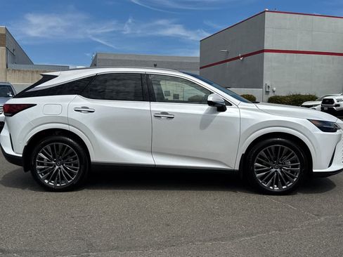 New 2026 Lexus RX 450h AWD w/ Convenience Package image 6