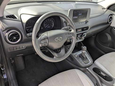 Used 2023 Hyundai Kona SEL image 10