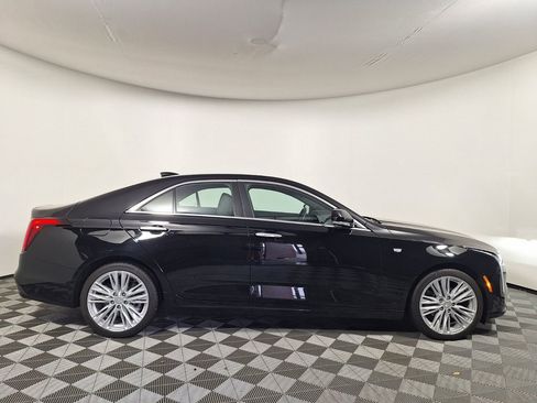 Used 2025 Cadillac CT4 Premium Luxury RWD image 4
