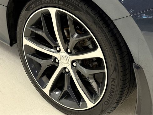 Certified 2024 Honda Civic Touring image 12