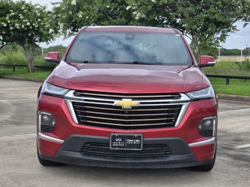 Used 2023 Chevrolet Traverse High Country FWD image 6