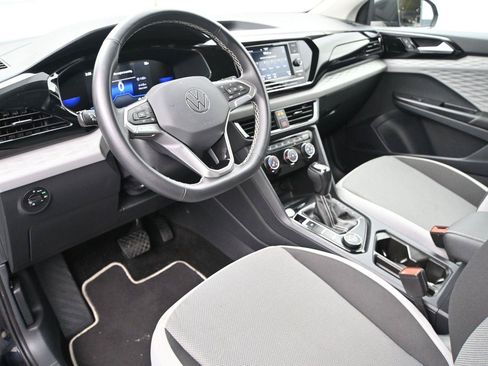Certified 2023 Volkswagen Taos S AWD/4WD image 2