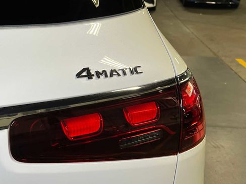 New 2025 Mercedes-Benz GLS 580 4MATIC image 14