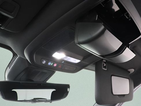 New 2026 Chevrolet Equinox LT FWD image 16
