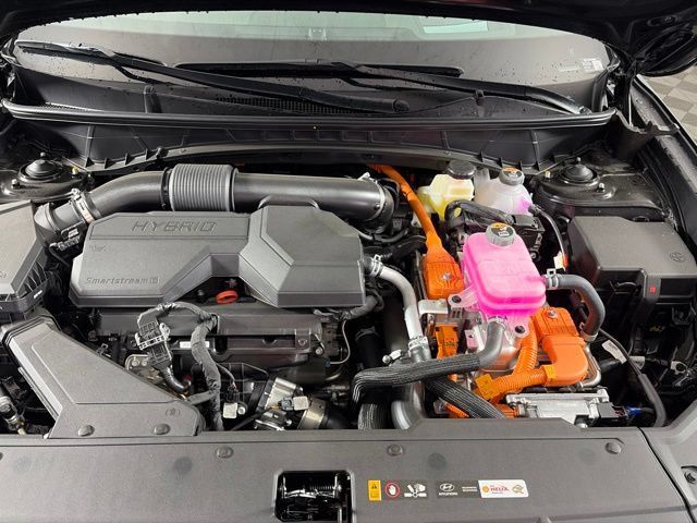 New 2026 Hyundai Tucson Limited AWD/4WD image 3