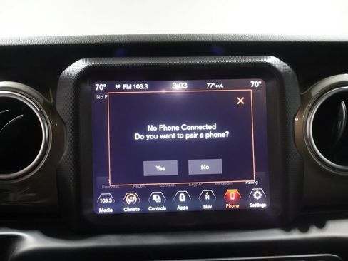 Used 2023 Jeep Wrangler Unlimited Sahara AWD/4WD image 23