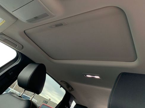 Used 2025 MAZDA CX-90 3.3 Turbo w/ Preferred Package image 31