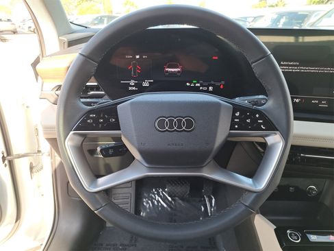 Certified 2025 Audi Q6 e-tron Premium w/ Convenience Package image 19