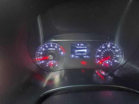 Used 2020 Kia Soul S FWD image 25